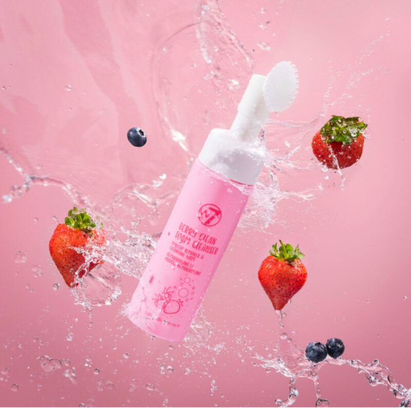 Berry Clean Cleansing Foam - Image 2